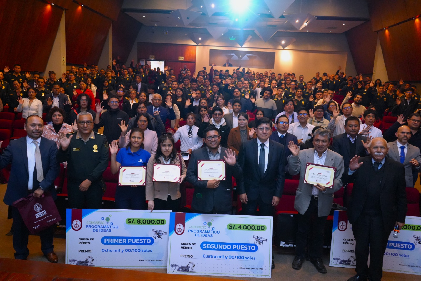 Talento e innovación brillan en la gran final del Congreso Programático UNI 2025