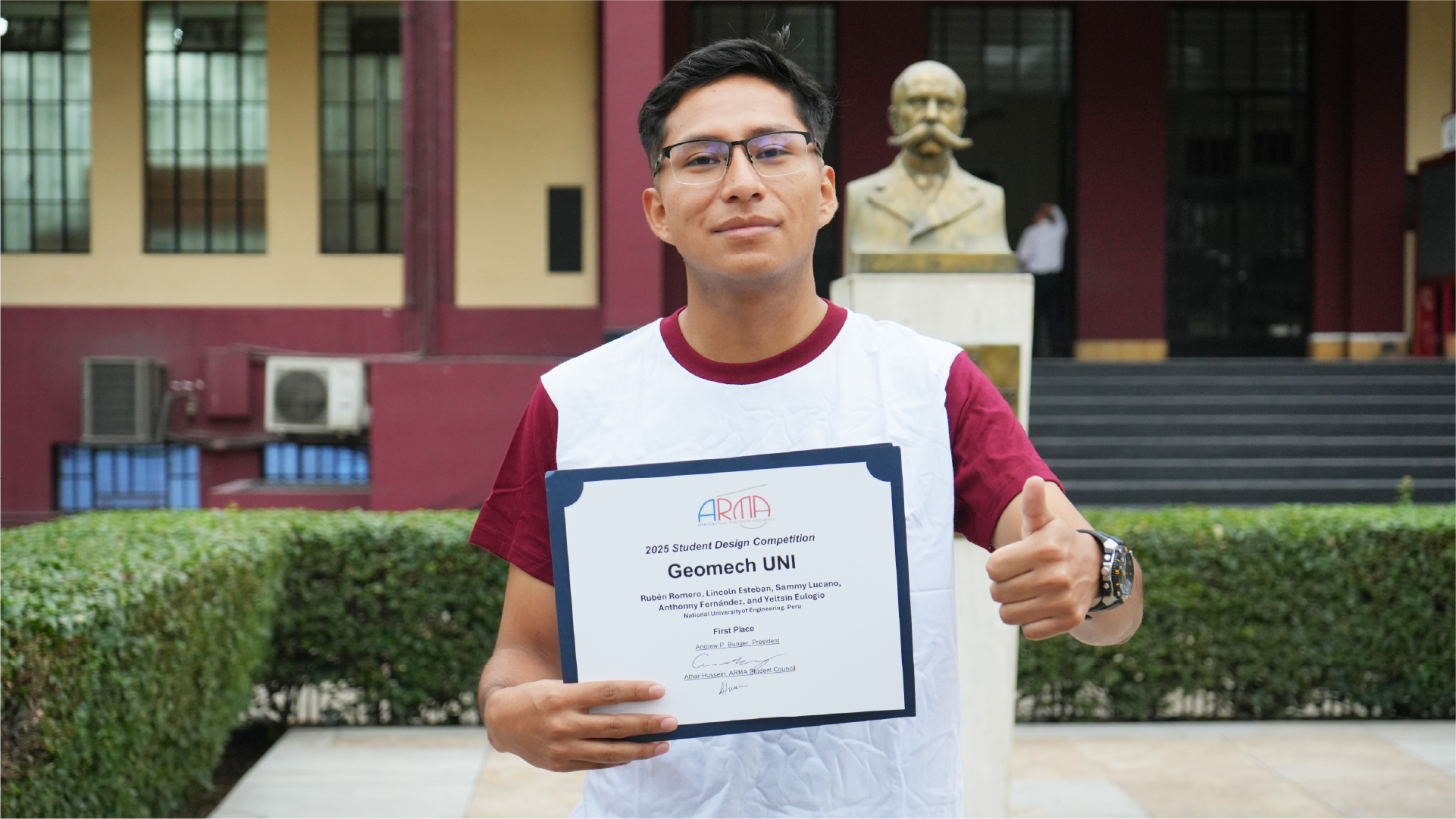 Estudiantes de la UNI ganan primer puesto en competencia internacional de diseño en mecánica de rocas